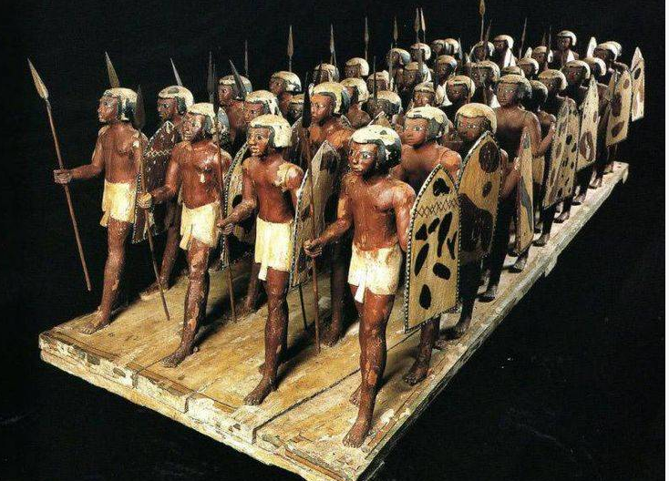 Фигурки воинов Каирский музей, фото с сайта
