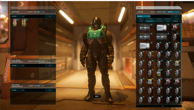 Окна хранилищ, доступных игроку в данном месте - справа от персонажа, хранилища экипировки на нем - слева от персонажа.