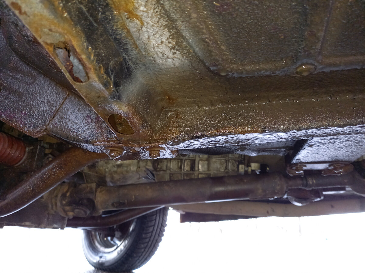 После успешного ИЖ-412 автозаводу в Ижевске не давали разработать свой ...