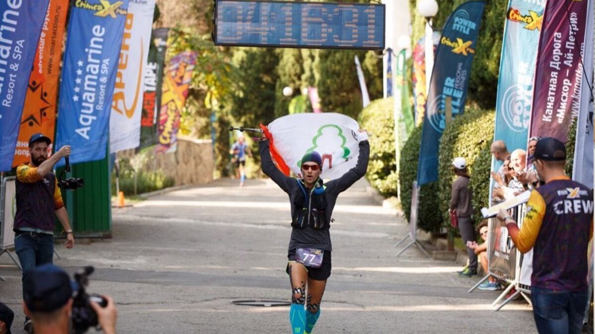 Артем Кутянин автор канала на марафоне в Стамбуле. 