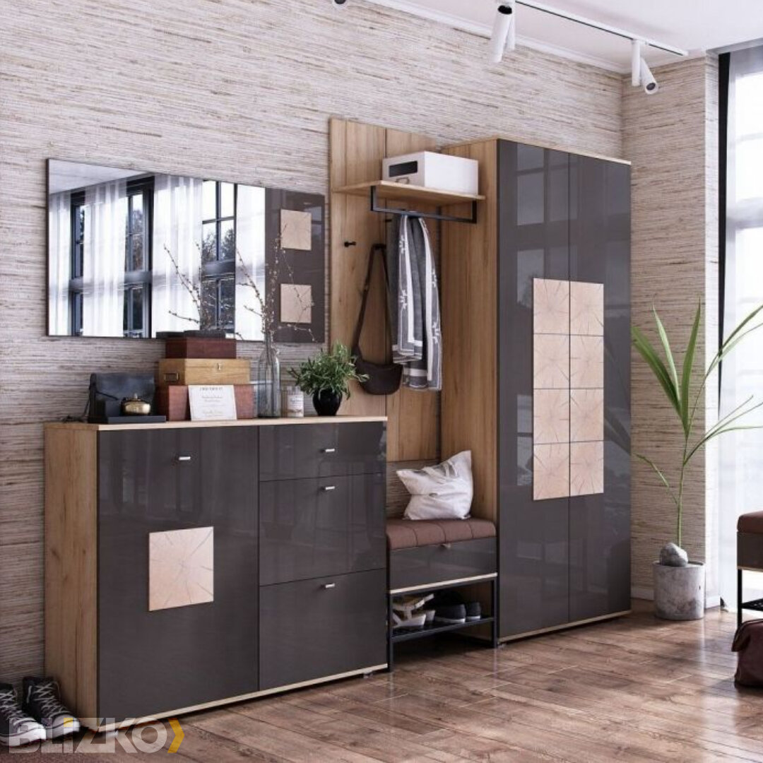 Зеркало горизонтальное  на щите из ЛДСП