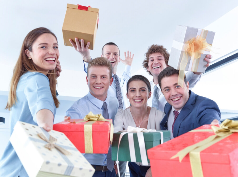 прикольные подарки. подарок бывшей коллеге. подарок начальнику. необычный подарок коллеге. подарок коллеге.