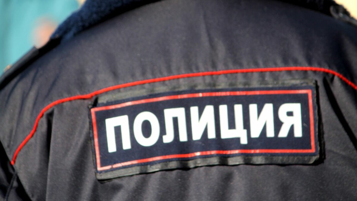     По данным УМВД, все дело в ложных минированиях.