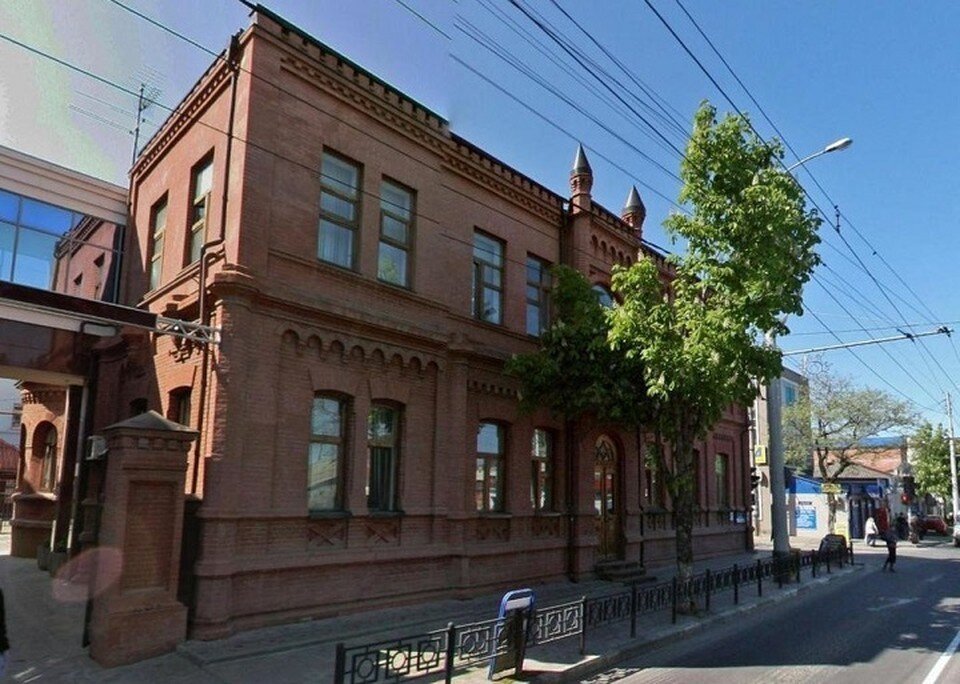     Тот самый дом в Краснодаре, где есть пока комната у ветерана. Фото: Яндекс-карты