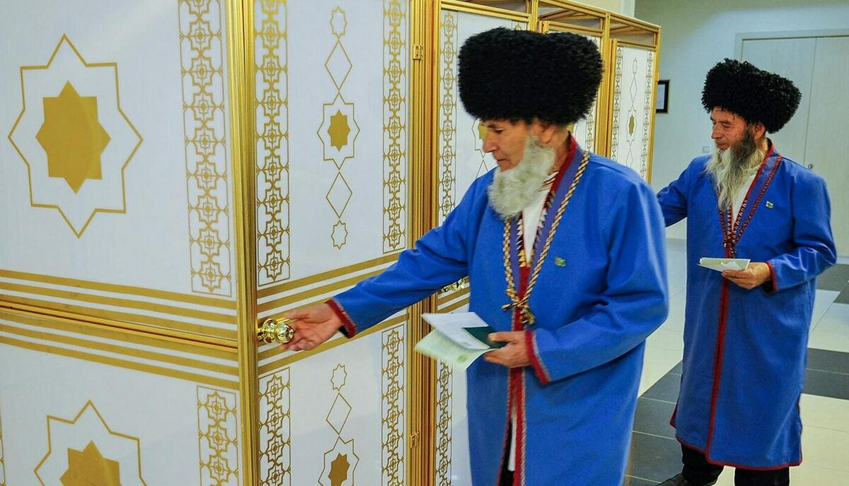 ФОТО С САЙТА TURKMENPORTAL.COM