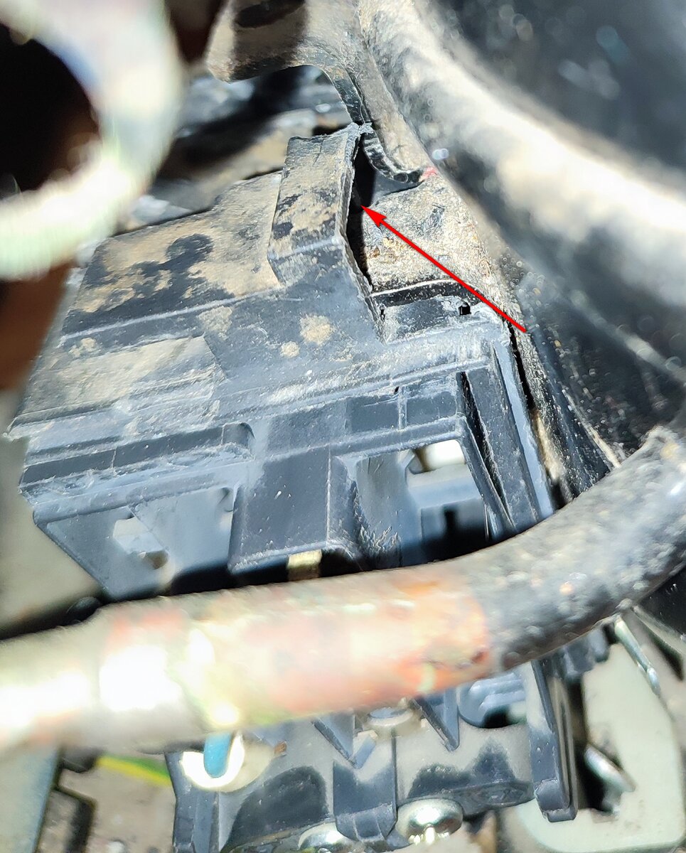 Холодильник \"Атлант\" горит красный индикатор (внимание). Замена ...