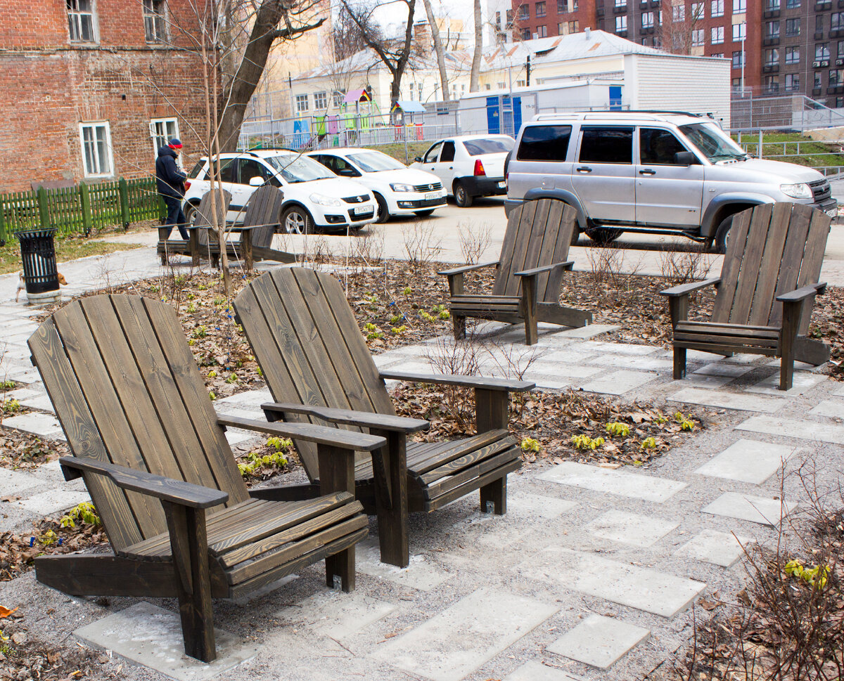 Неподалеку от улицы Нестерова