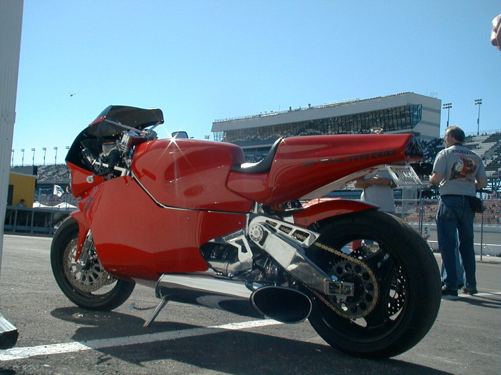 MTT Turbine Superbike y2k черный