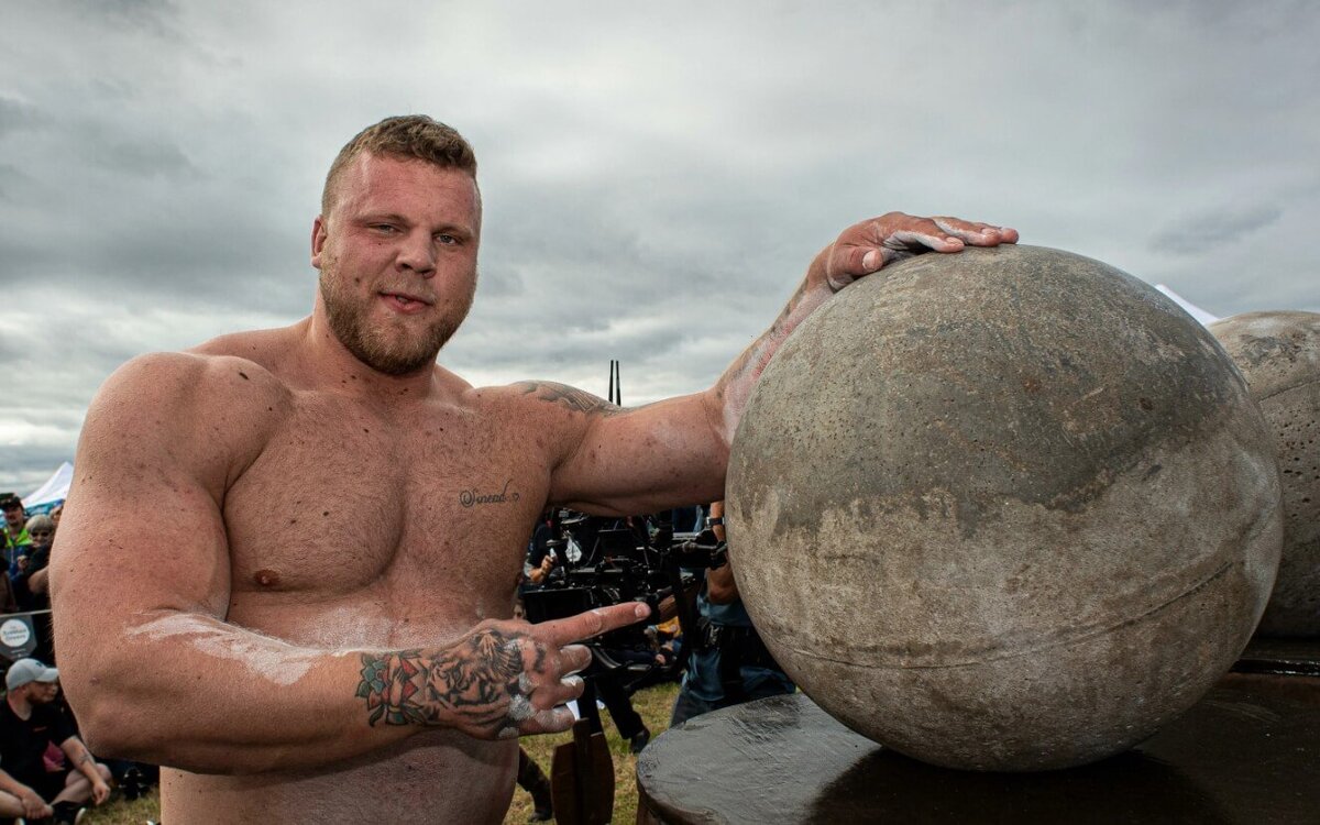    Фотография из соревнования World’s Strongest Man