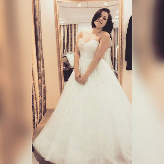 Самое первое платье которое я примерила.