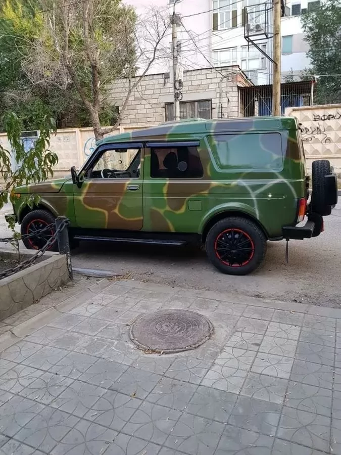 Хоть на таран бери. один фиг