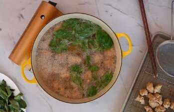 ТАЙВАНЬСКИЙ РЕЦЕПТ ЖАРЕНОЙ КУРИЦЫ С БАЗИЛИКОМ. БЕЗУМНО ВКУСНО!