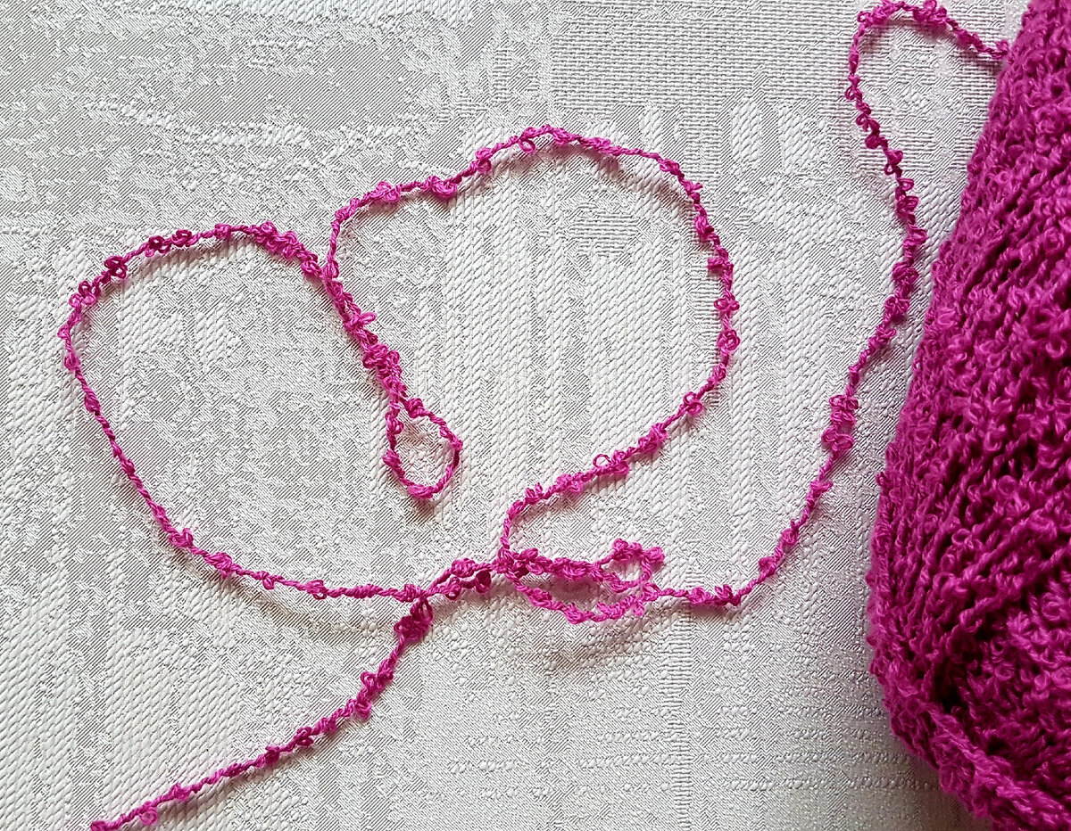 Буклированная нить 