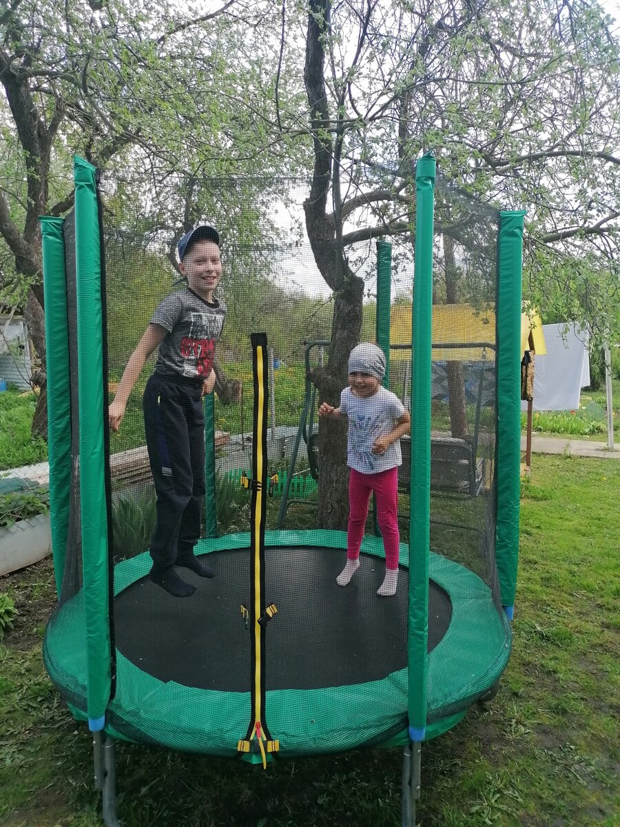 Счастливые дети