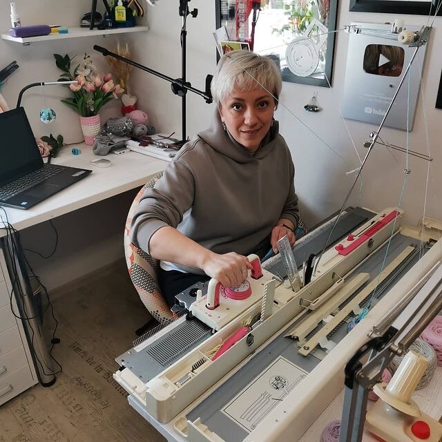 Осваиваю машинное вязание 