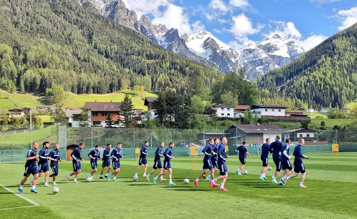 Тренировка сборной России в Австрии. Фото twitter.com/teamrussia