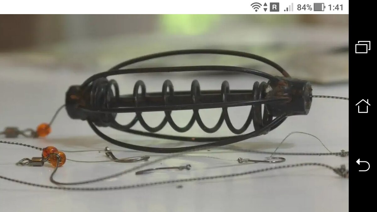 фото Как привязать кормушку к основной леске фидера