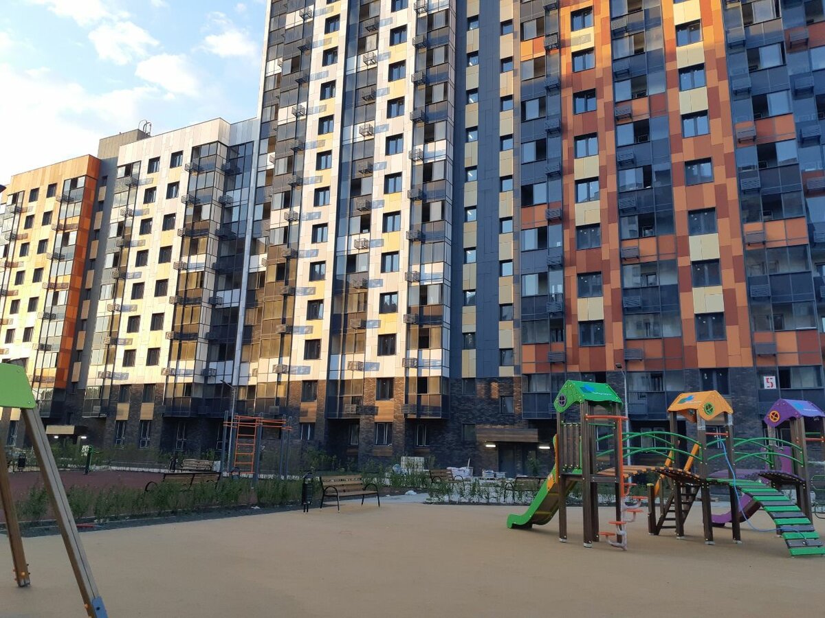 Здесь у нас студия, ЖК "Кленовые аллеи"