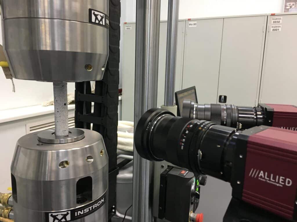    Испытание на растяжение с кручением / ©Пресс-служба ПНИПУ