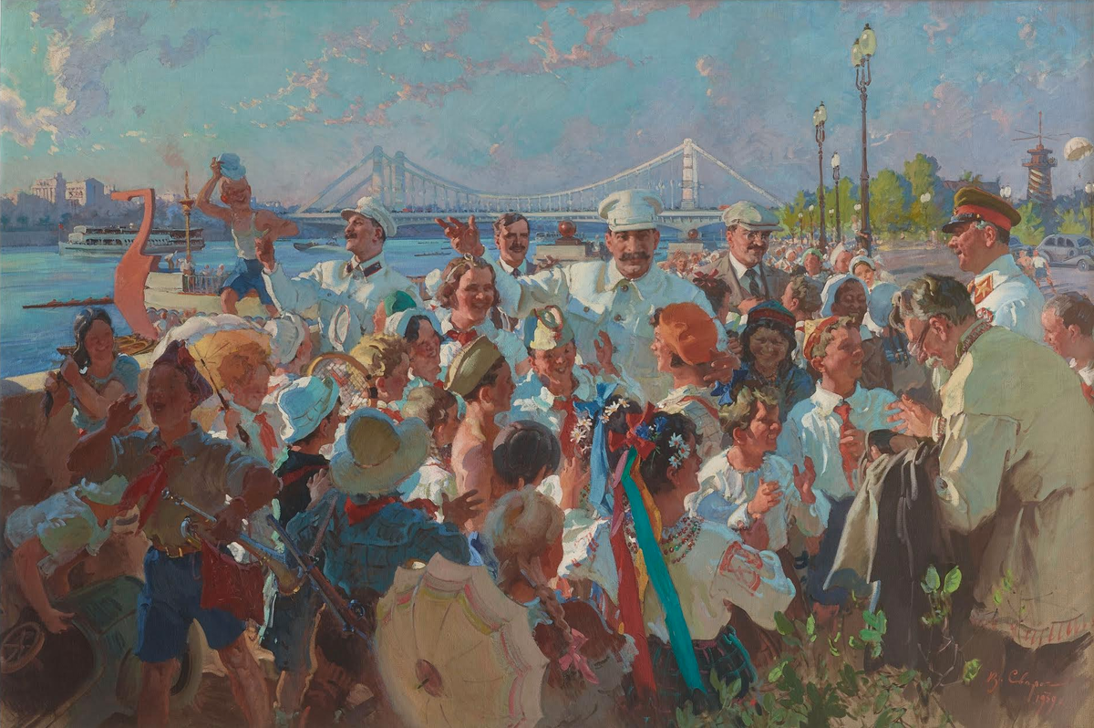 "Трудно помешать выражать свою радость. Жалко принимать строгие меры  против рабочих и крестьян".