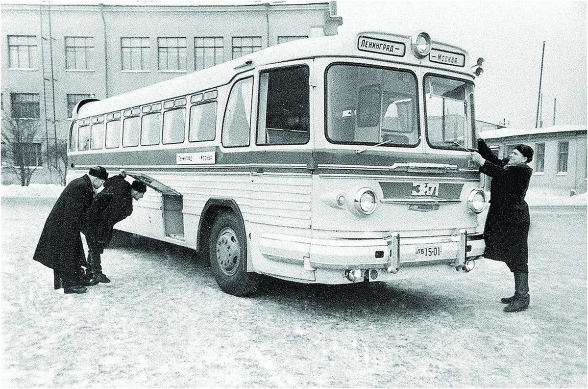 Первое междугороднее. ЗИЛ 127. Автобус ЗИЛ 127. ЗИС-127 ЗИЛ-127. ЗИС-127 автобус.