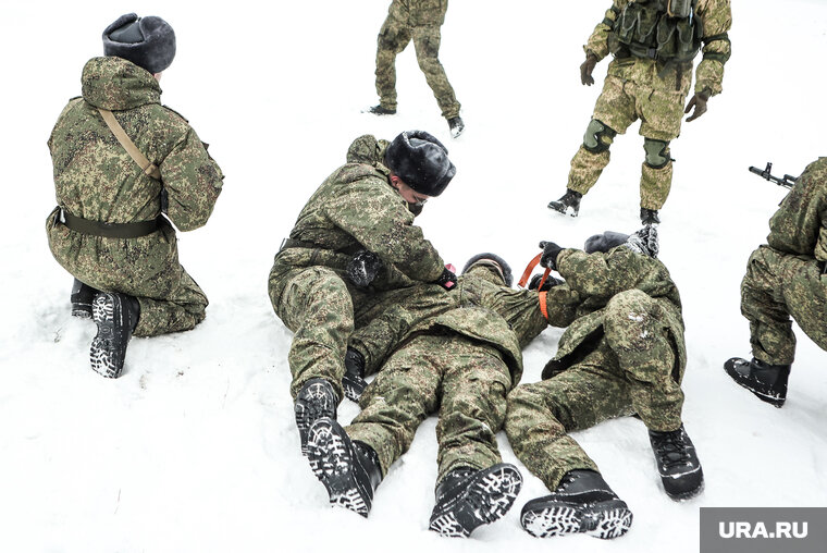    Двое британцев пропали вблизи Соледара