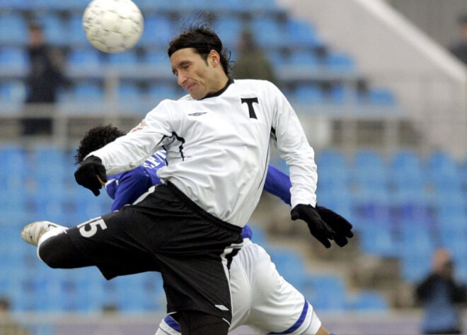 «Динамо» (Москва) - «Торпедо» - 2:1. В игре защитник автозаводцев Джордже Йокич.