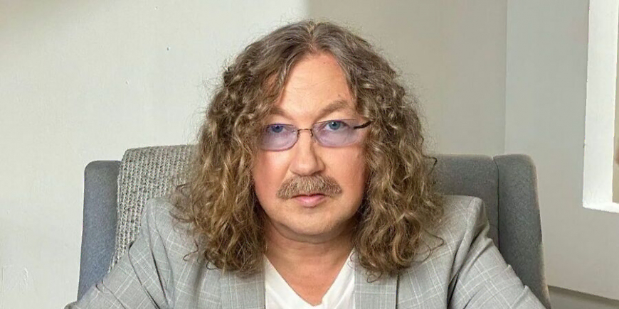 Игорь Николаев