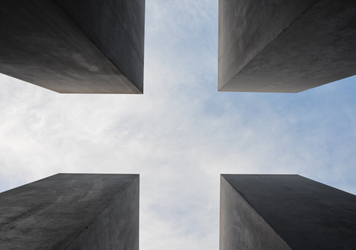 Картинка с http://albumarium.com/55fed4b77670735dd2e20e00-concrete/55ffa03b7670737fa4591500