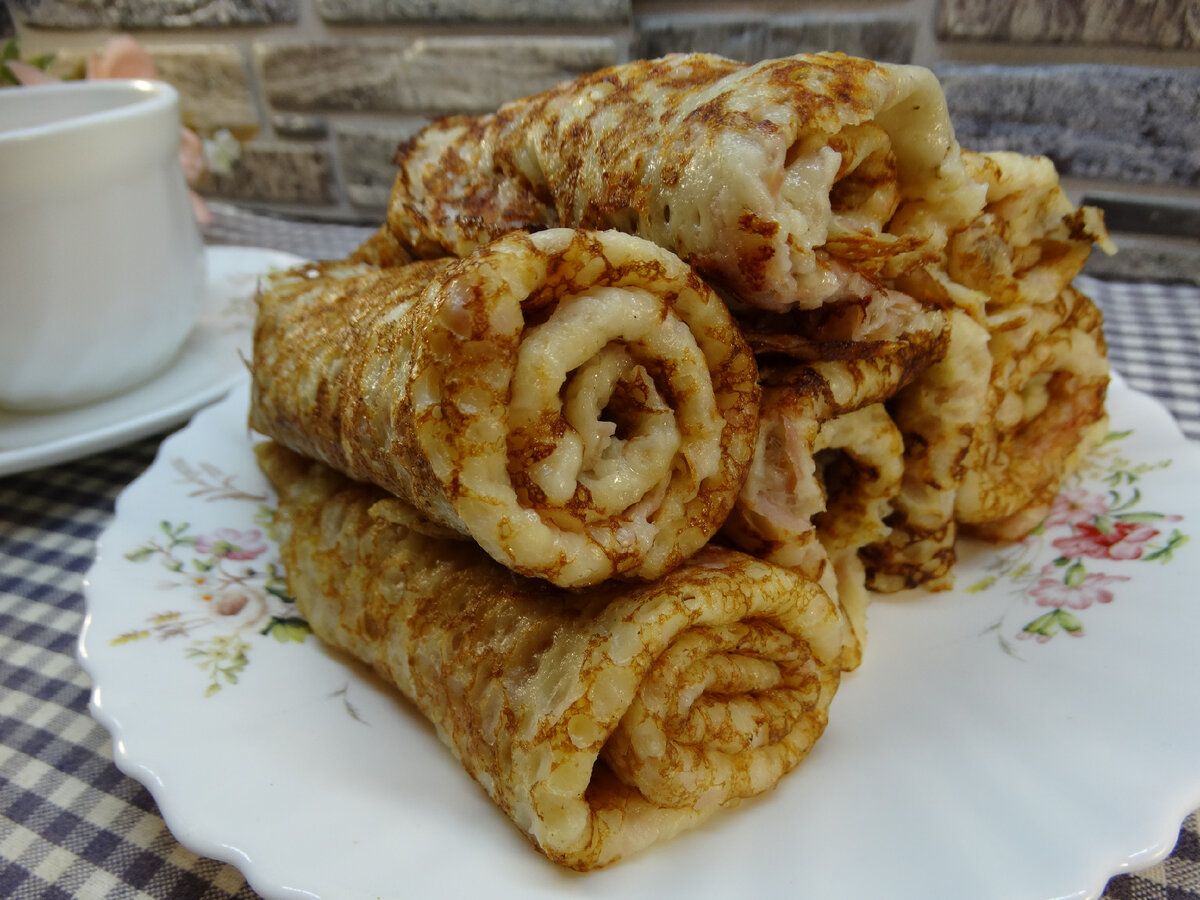 Блины на молоке с ветчиной и сыром 