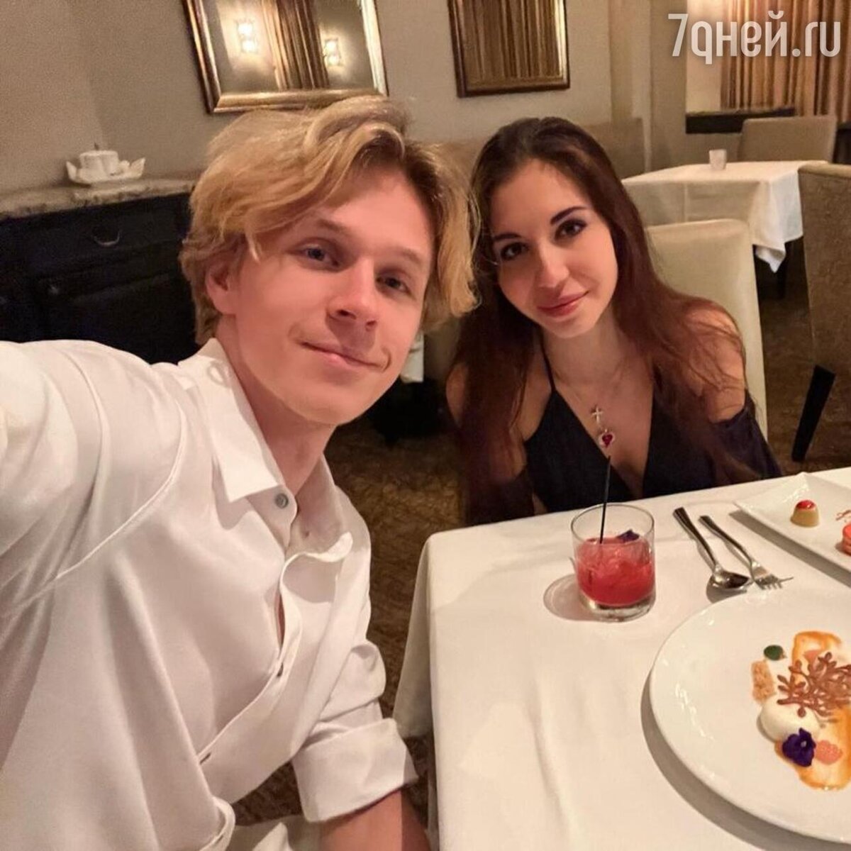    Диана Дэвис с мужем Социальные сети