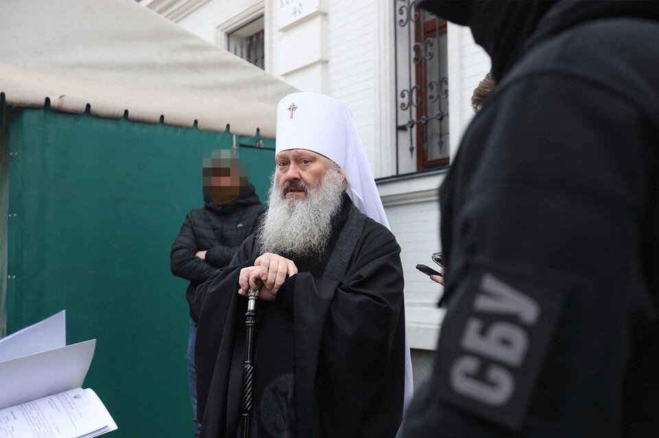     Суд отправил митрополита Павла под домашний арест на два месяца в электронном браслете  REUTERS