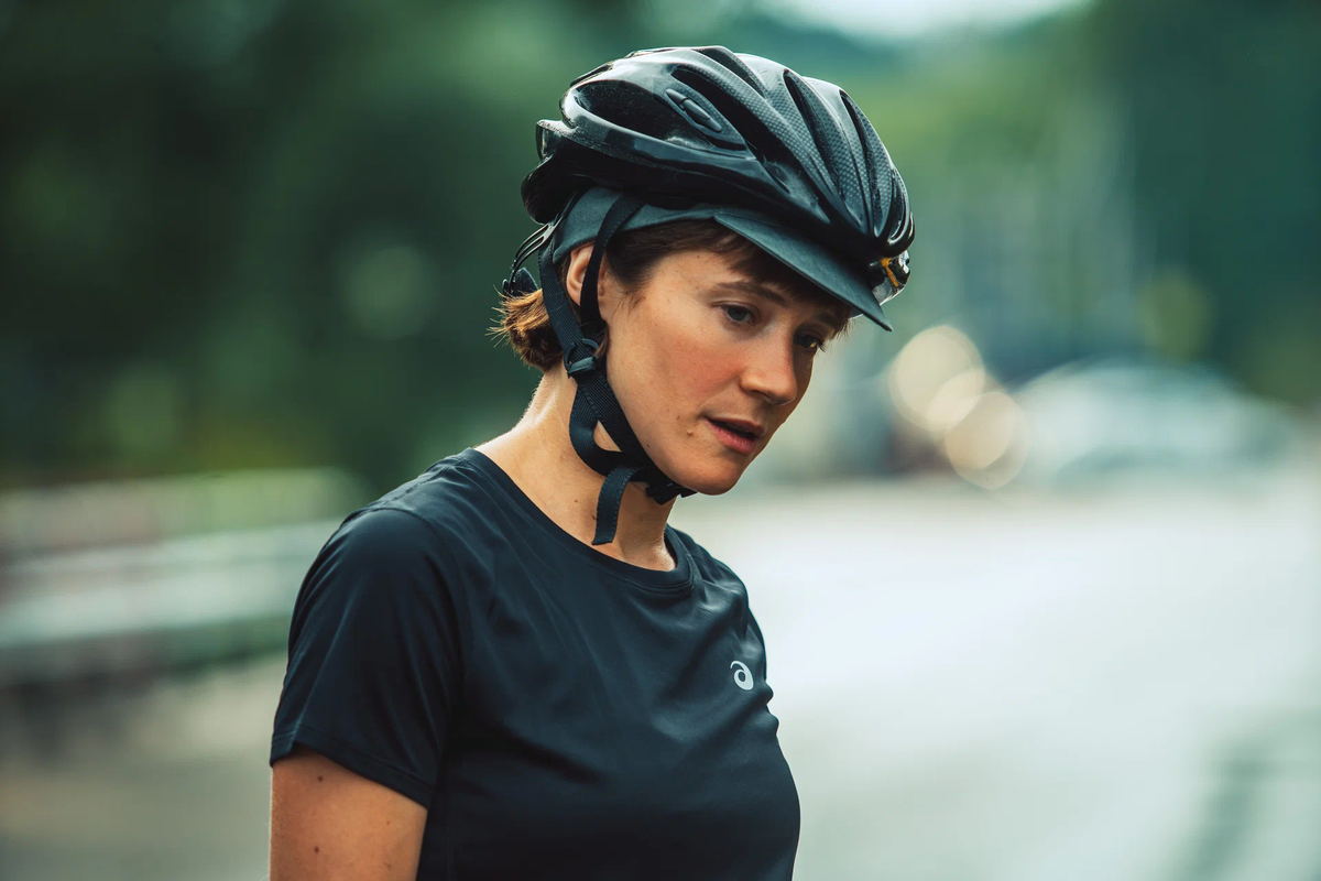 Ольга Лерман в роли Анны