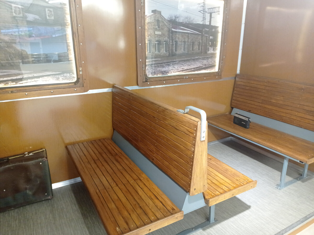 Вагон электропоезда