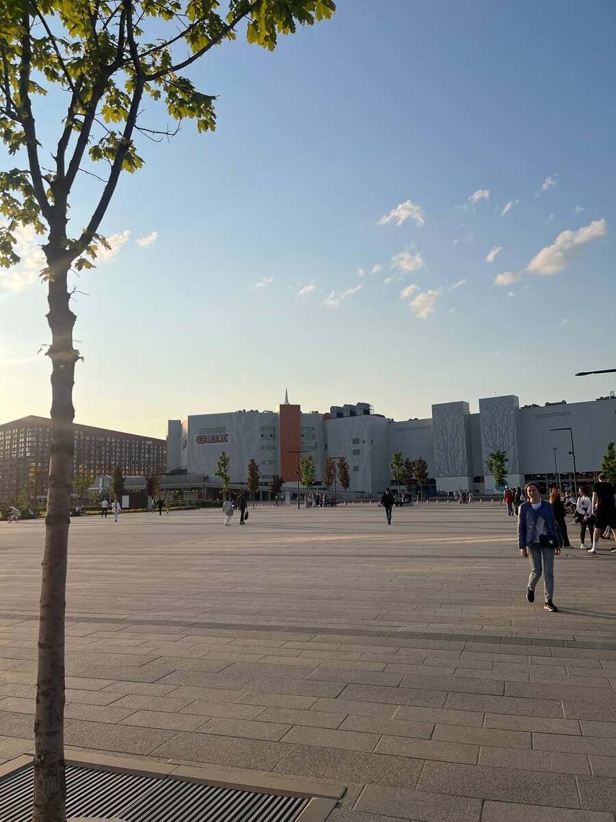 RANDOM DANCE пройдёт в парке Ходынское Поле напротив ТЦ Авиапарк (м. ЦСКА)