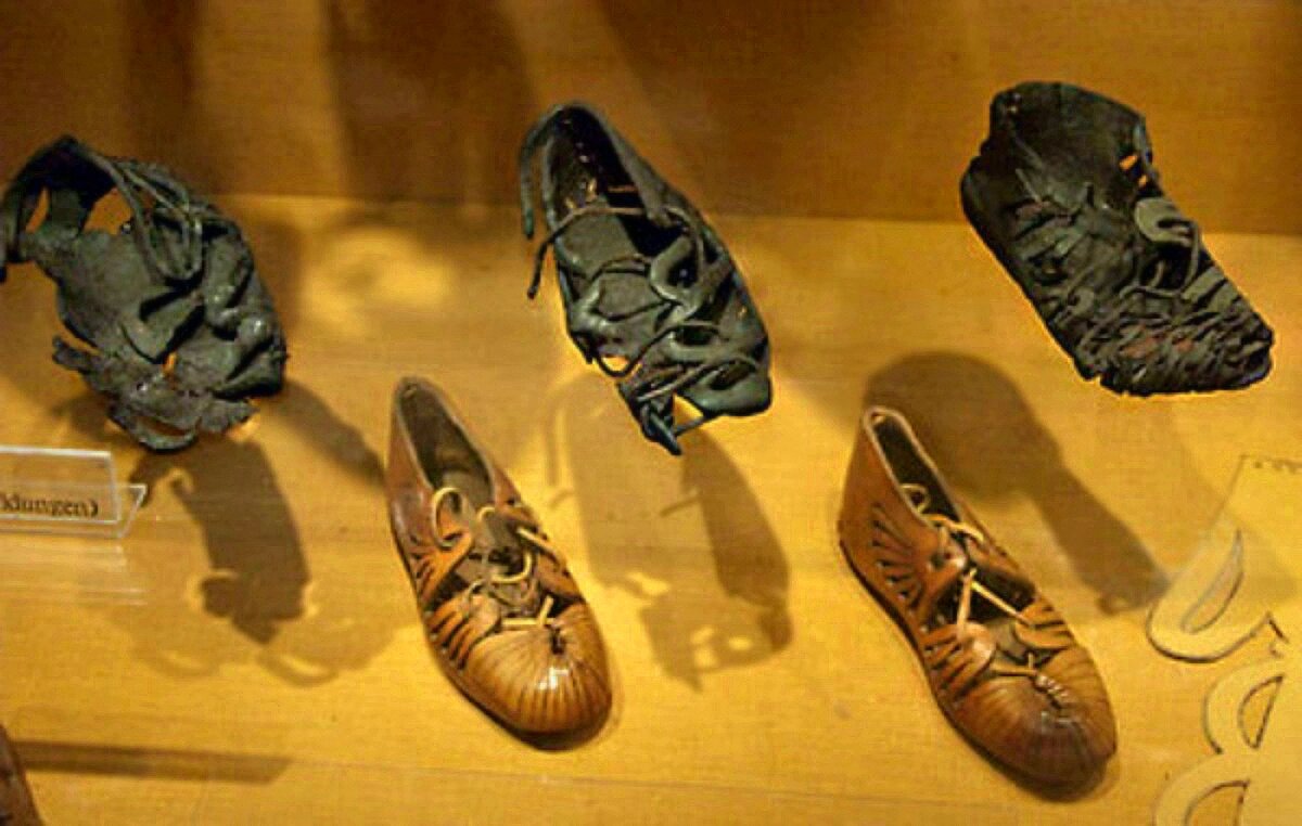 древнеримская обувь