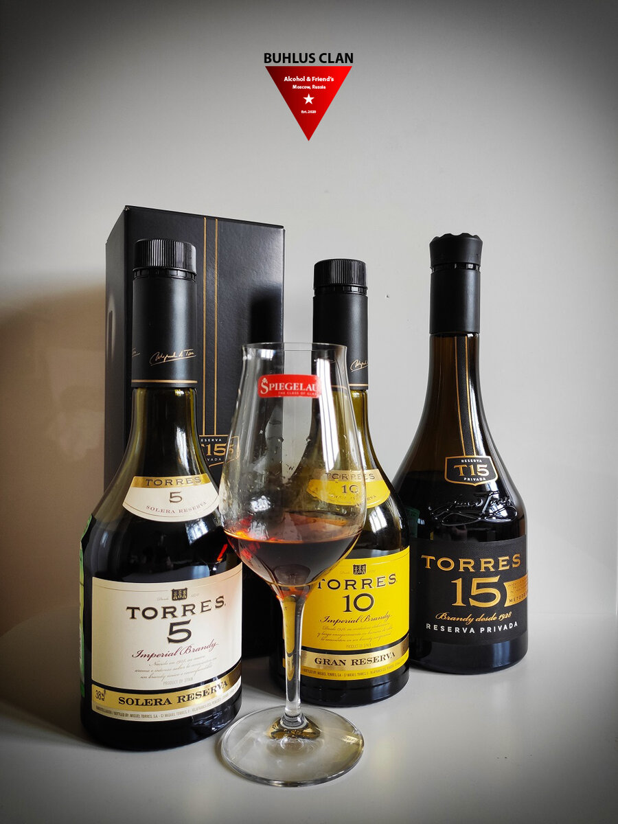 В этот раз фото прям вообще красиво получилось! Чувство вкуса не пропьёшь! Фото из архива Бухлус Клан.