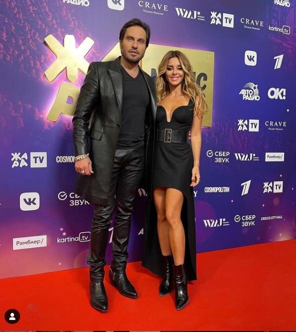 Александр Ревва (Артур Пирожков) на премии «ЖАРА Music Awards 2021»