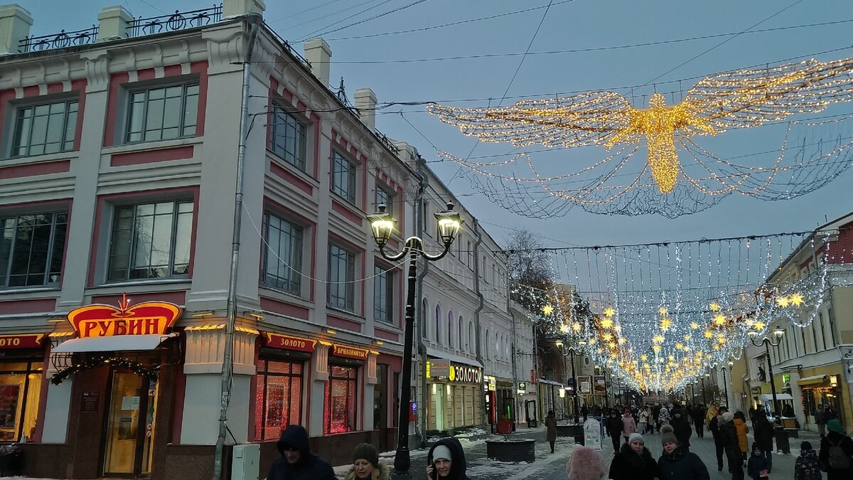 Улица Большая Покровская. Фотопрогулка 4. Дома от Театральной площади до  площади Минина. Немного истории этих мест | Нижегородские зарисовки | Дзен