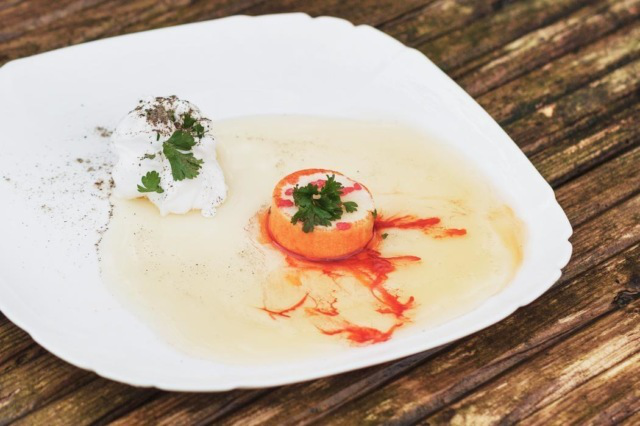 Фотографии с сайта theshedatdulwich.com. Как выглядела еда на сайте "ресторана".