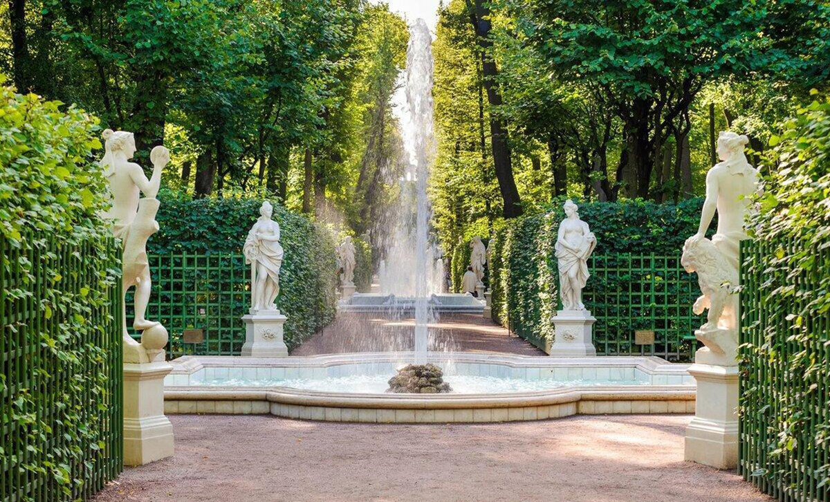 © rusmuseum.ru/summer-garden