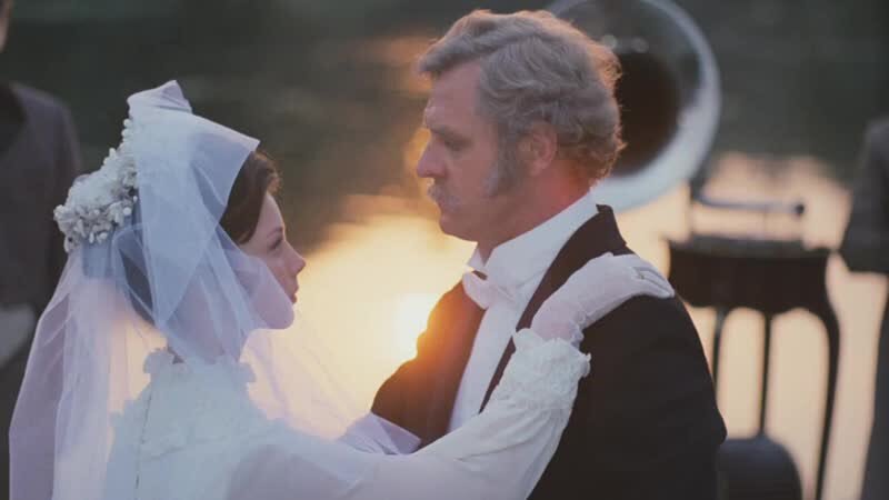 Грустная и сильная сцена из фильма "Мой ласковый и нежный зверь". Фото Яндекс.Картинки.