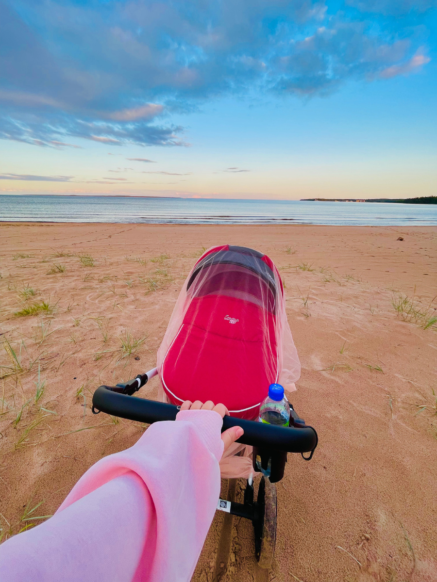 Гуляем по пляжу Ладожского озера