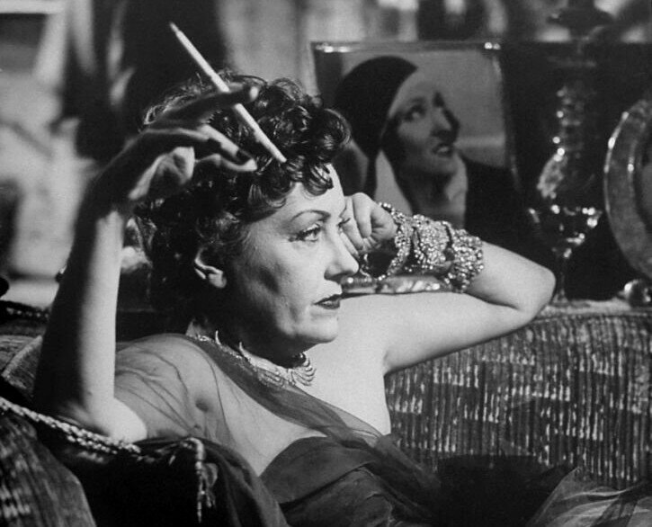 Про одиночество в роскоши и иллюзиях былой славы: культовый нуар-фильм ...