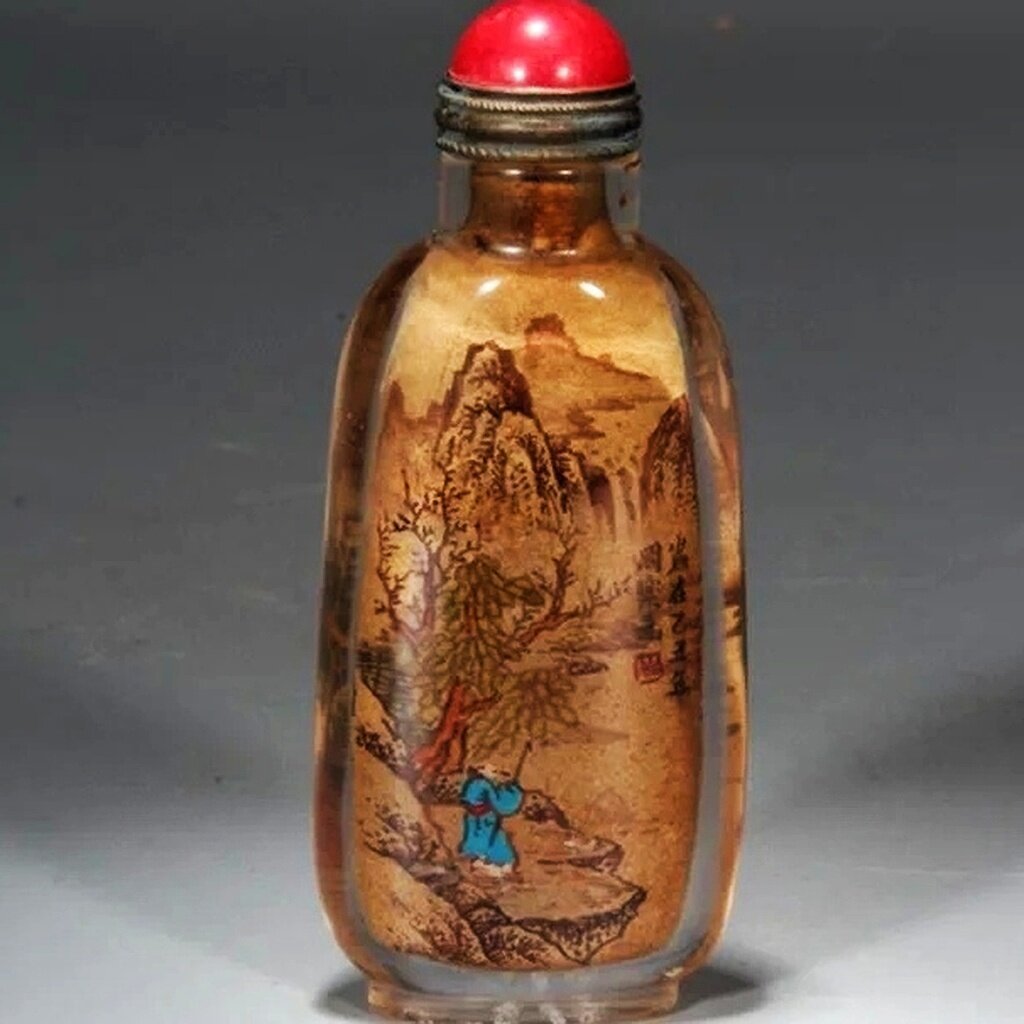 Работа мастера Чжоу Юэюаня (周乐元), конец эпохи Цин (1644-1912 гг.)