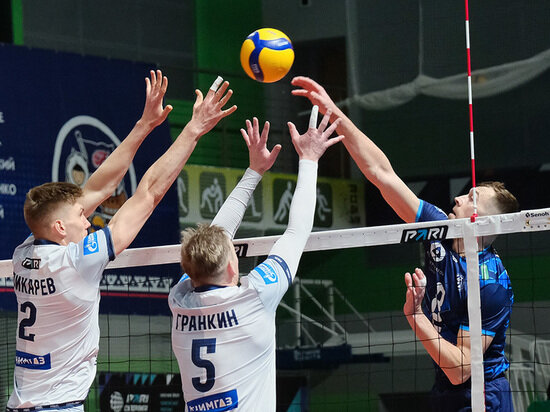     ФОТО: FAKELVOLLEY.RU