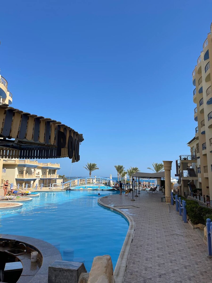 Sphinx Aqua Park Beach Resort 4* (Египет, Хургада)- это реально бюджетный  вариант для туристов без претензий | Ты ж Турагент! | Дзен