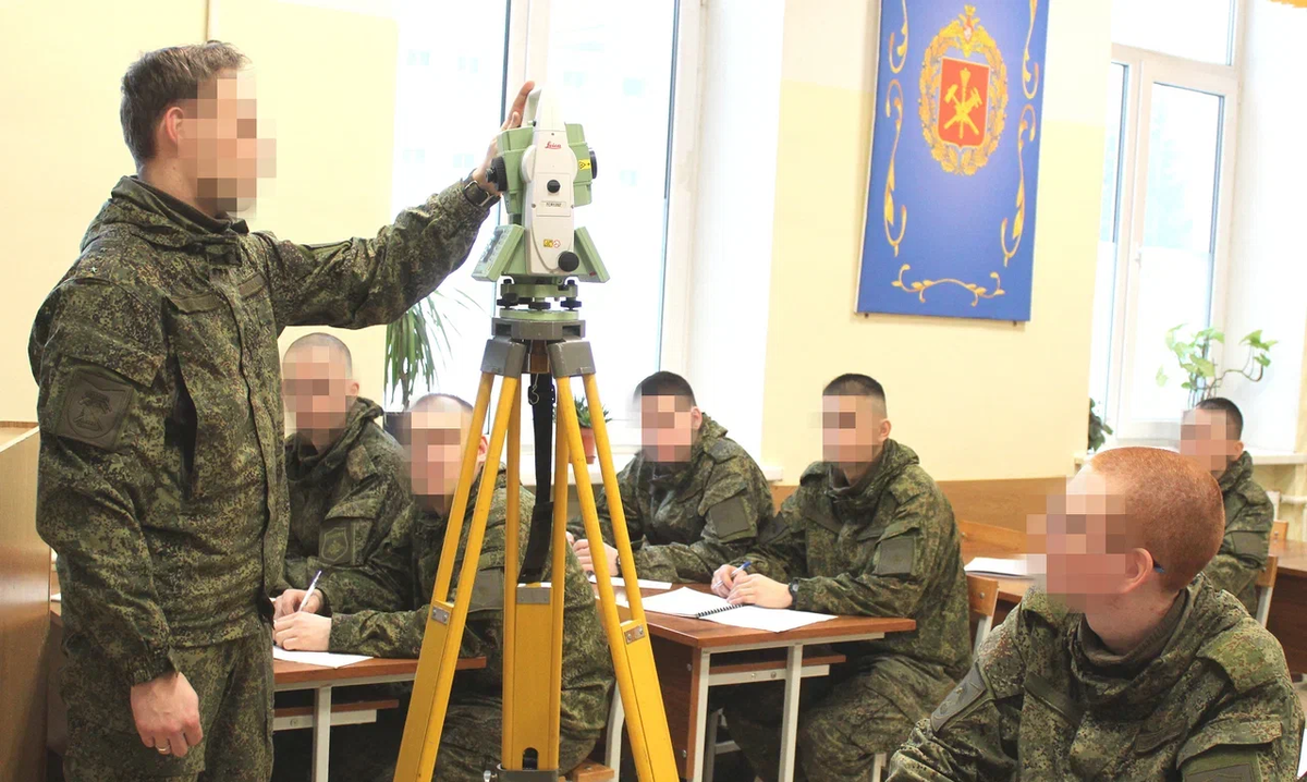 Занятие проводит старший прапорщик Павел_Ч