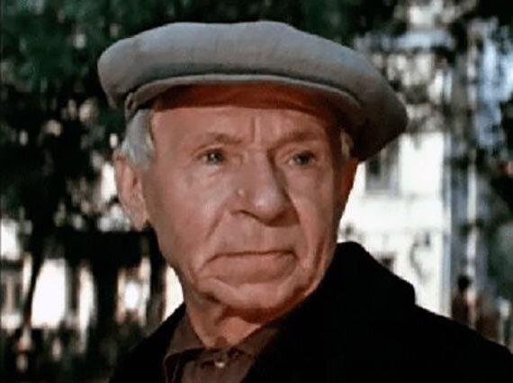 Георгий Светлани. Кадр из фильма «Тайна железной двери»