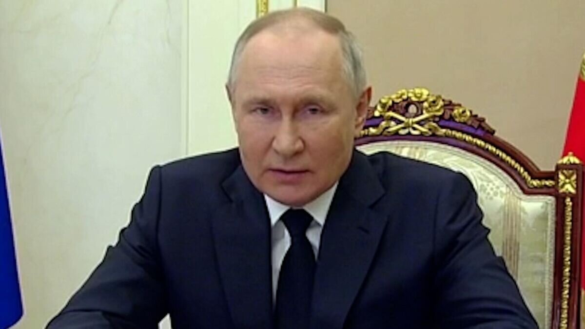    "Совершили очередной террористический акт" — Путин о ЧП в Брянской области© РИА Новости